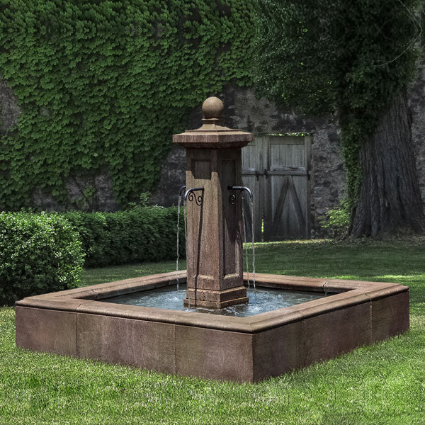 luberon estate fountain in action