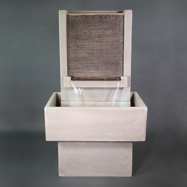 Brentwood Fountain Short with base against gray background.