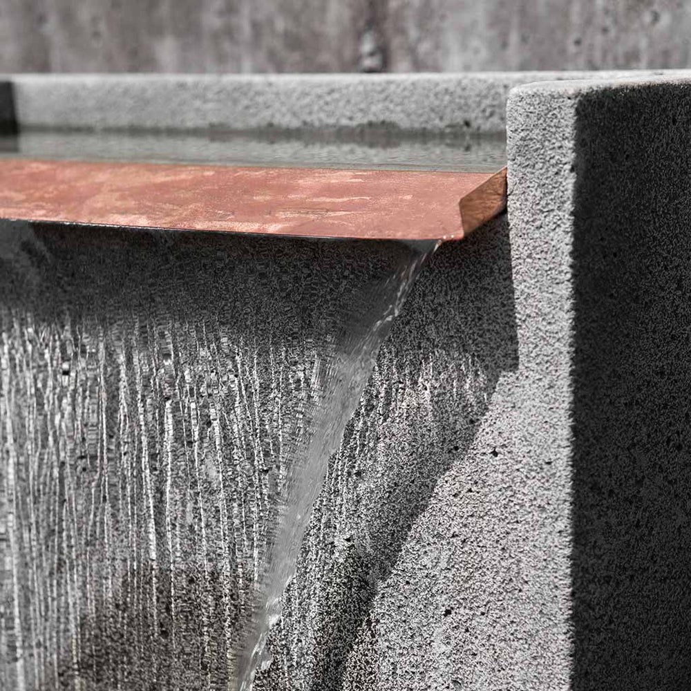 falling water 1 fountain in action upclose.