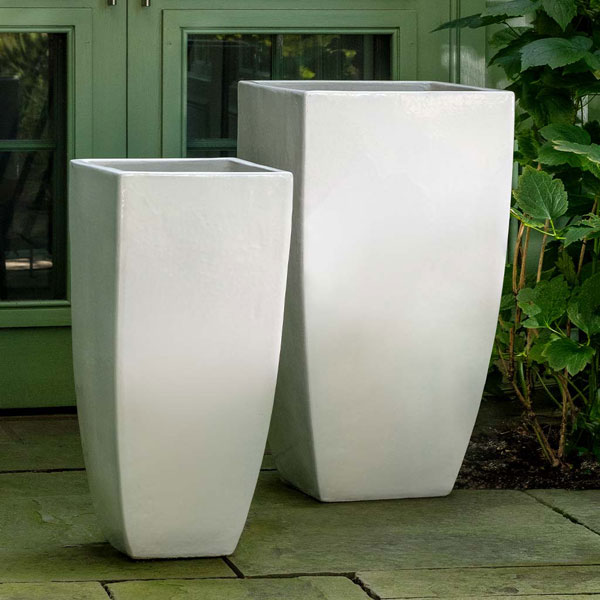 Karis Planter - Coco - S/2 on concrete against green door