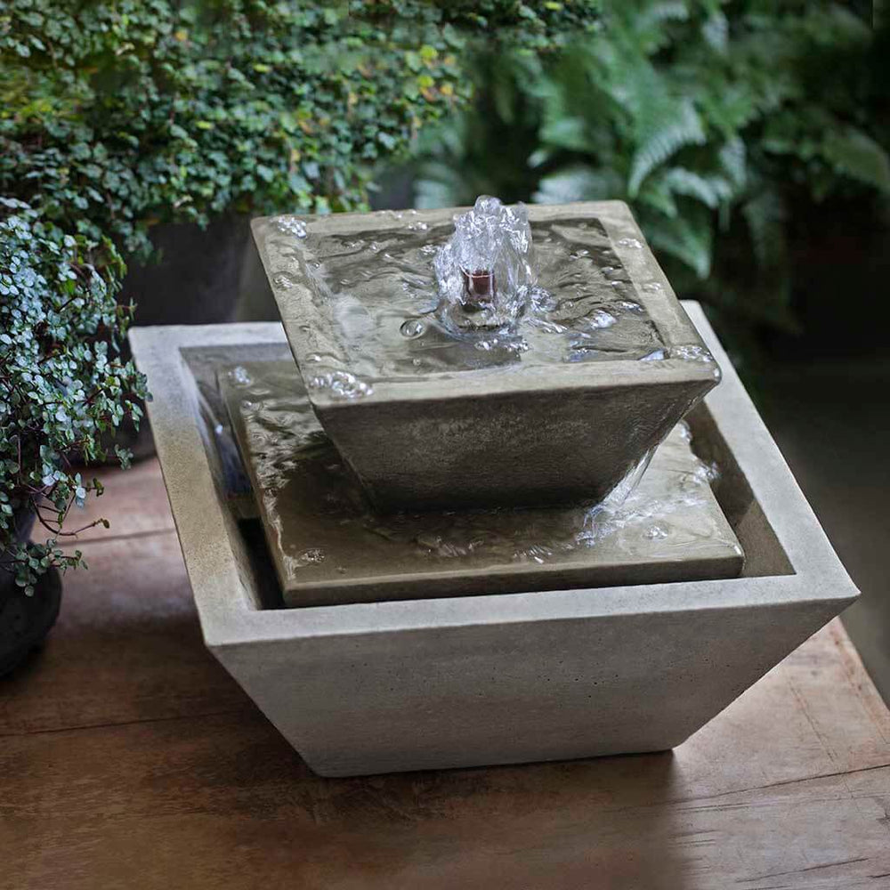 M-Series Kenzo Fountain in action on the table 