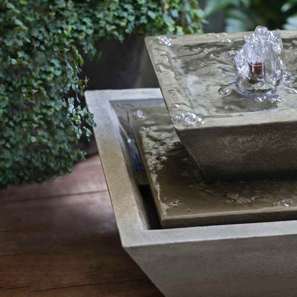 M-Series Kenzo fountain in action upclose