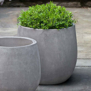 Montrose Planter, Large in Grey filled with plants