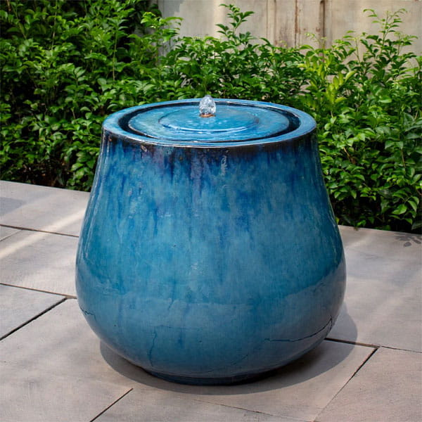 Nimbus Fountain - Mediterranean on concrete in action.