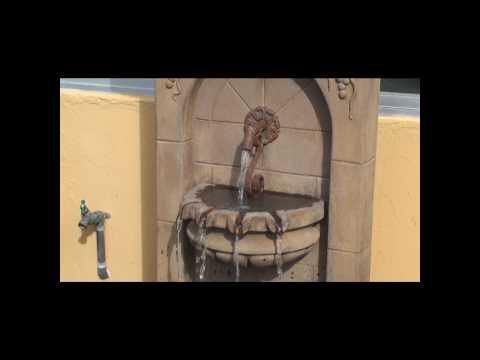 St. Helena Fountain with Step in action.