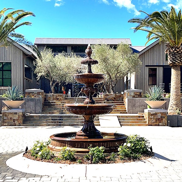 San Remo Fountain centerpiece in action.