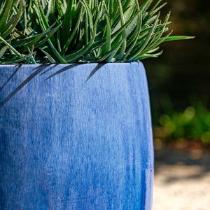 Trieste Planter - Marrakesh blue - S/3 filled with plants upclose
