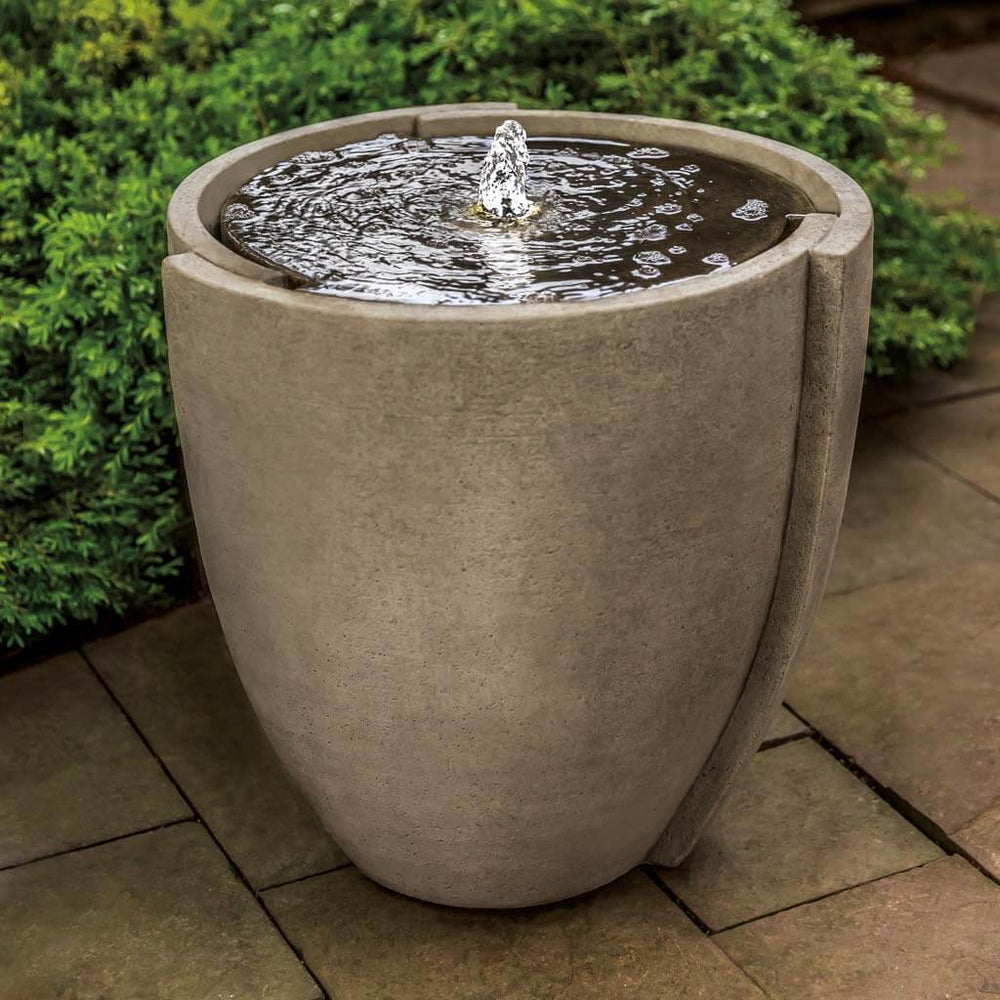 concept basin fountain in action