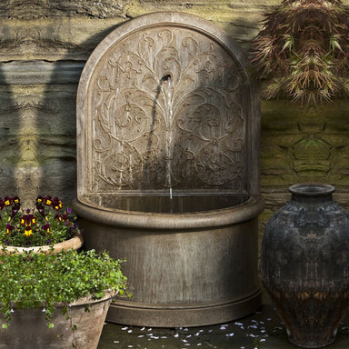 corsini wall fountain in action