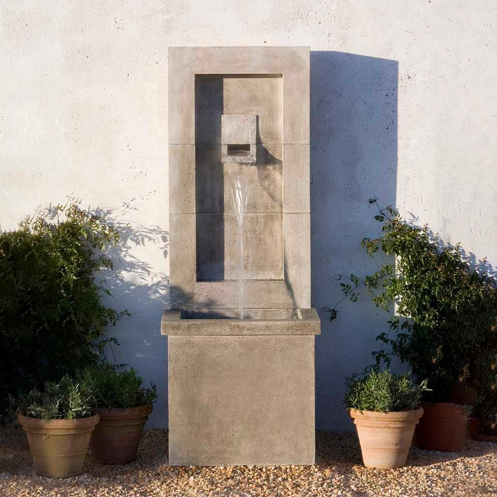 moderne-fountain-in-action