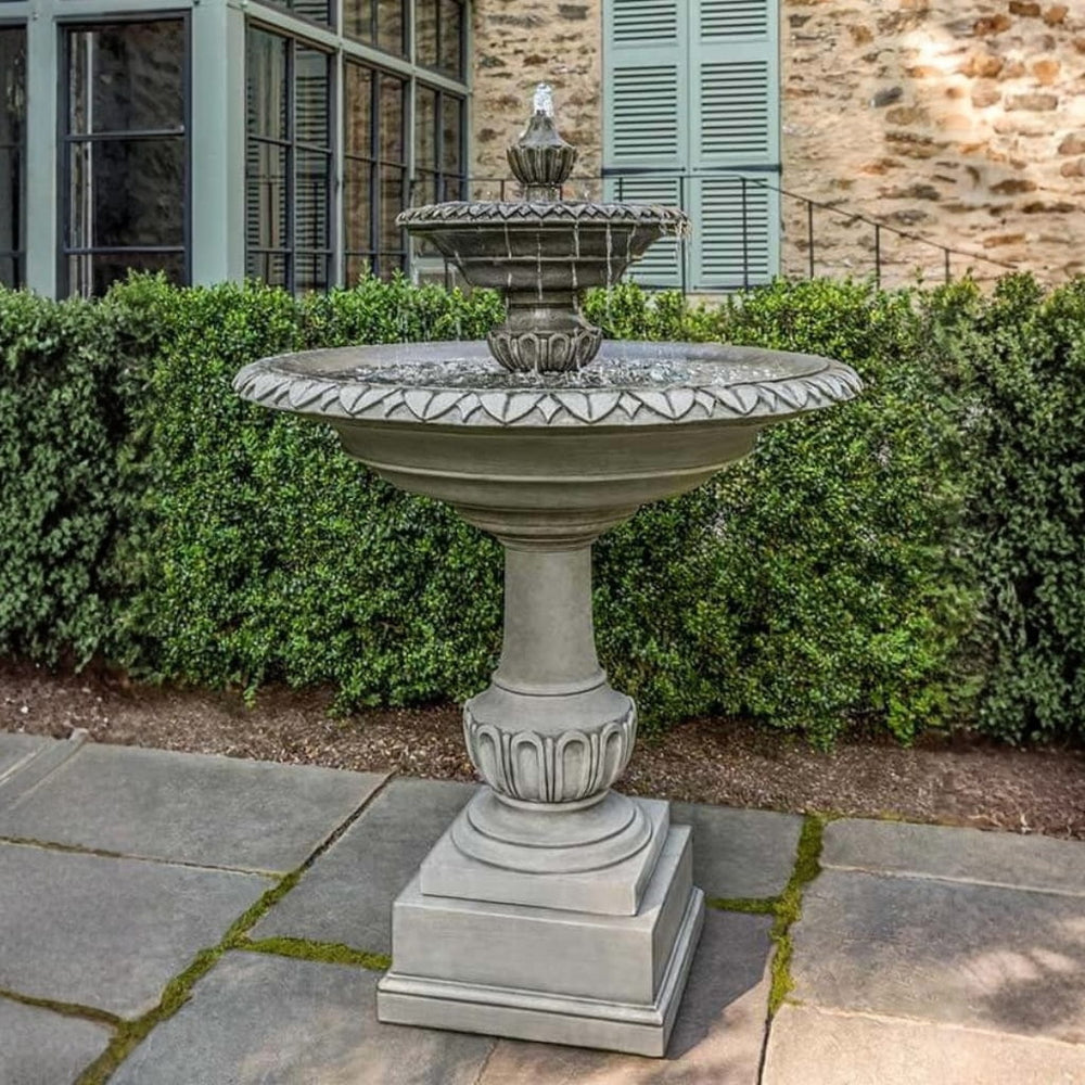 richmond hill fountain in action